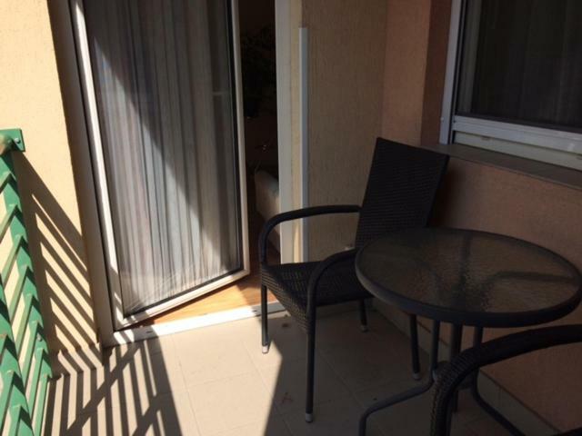 Rehab Apartment เฮวิซ ภายนอก รูปภาพ