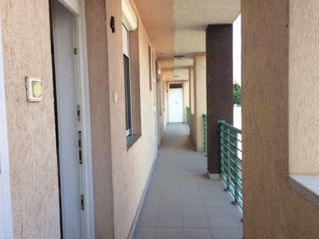Rehab Apartment เฮวิซ ภายนอก รูปภาพ